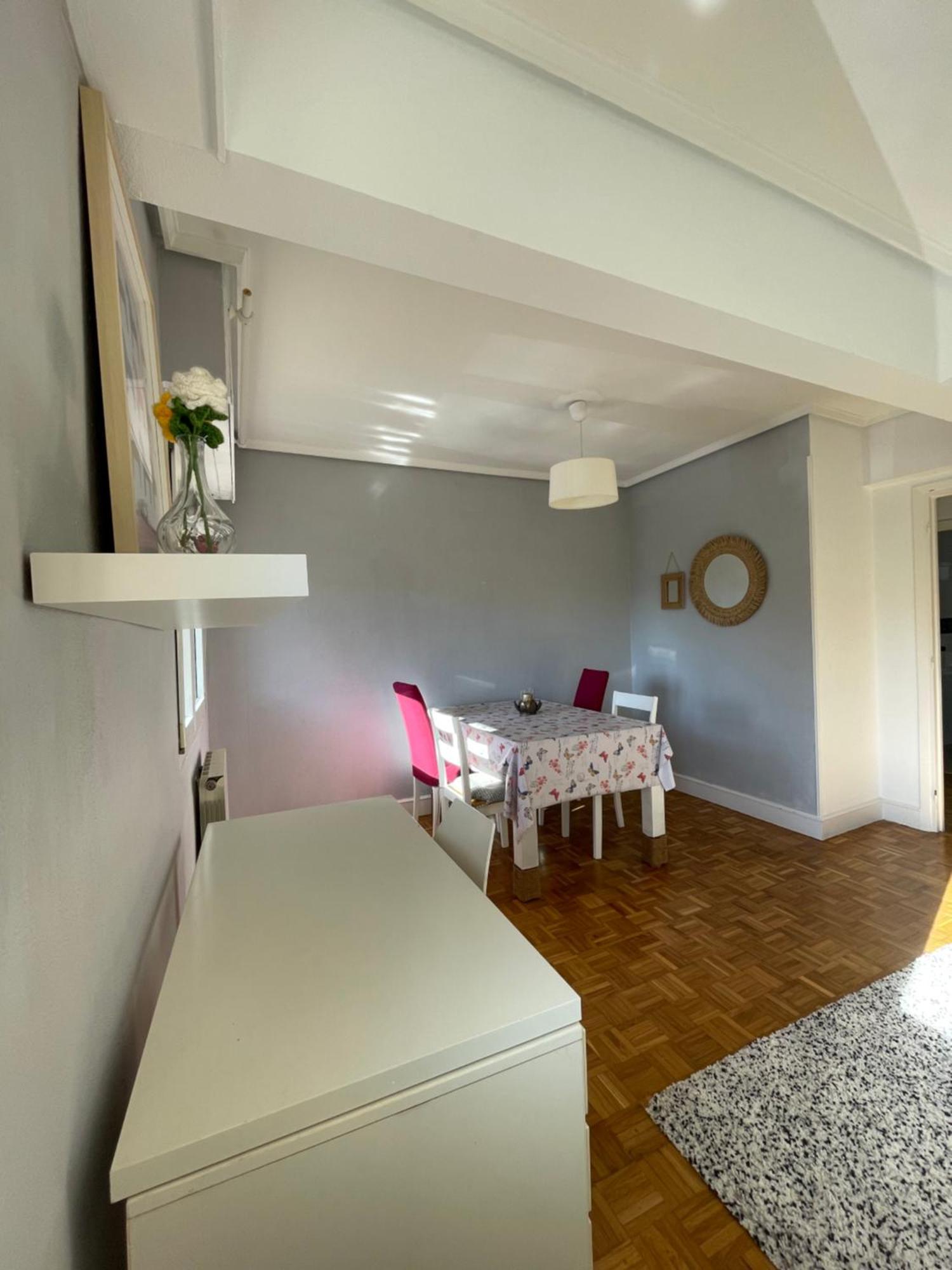 En Getxo. Cercano Al Puerto Viejo Apartment